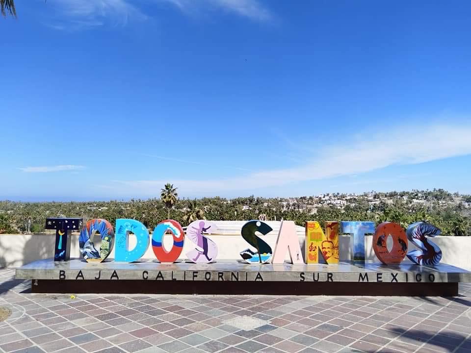 Sunny Desert Cabo 11